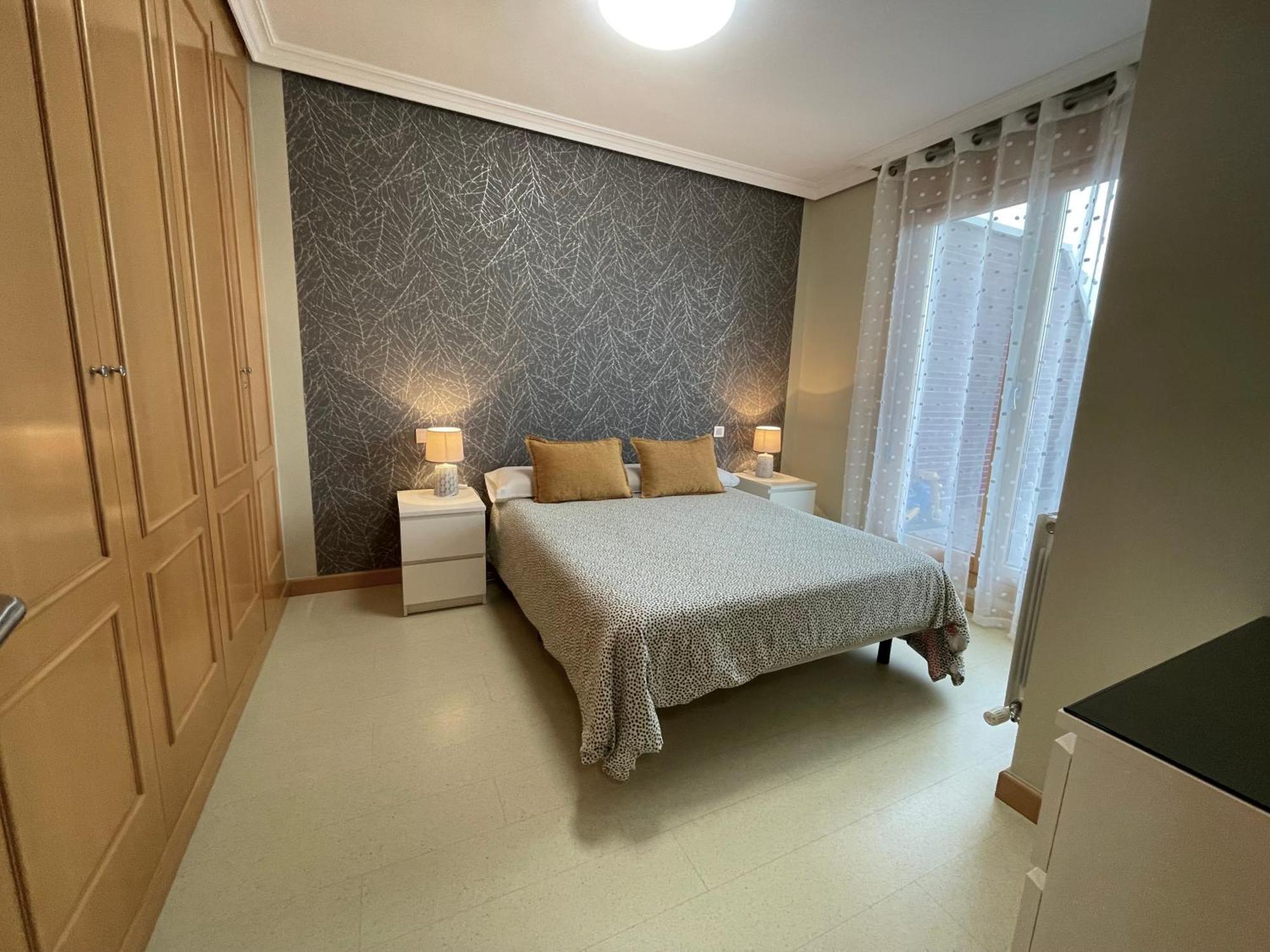 Apartamento Con Gran Terraza Y Vistas A La Catedral. Burgos Exterior photo